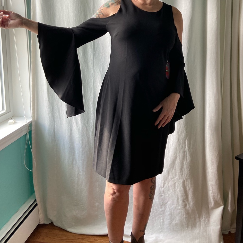 Black dress  by Vince Camuto